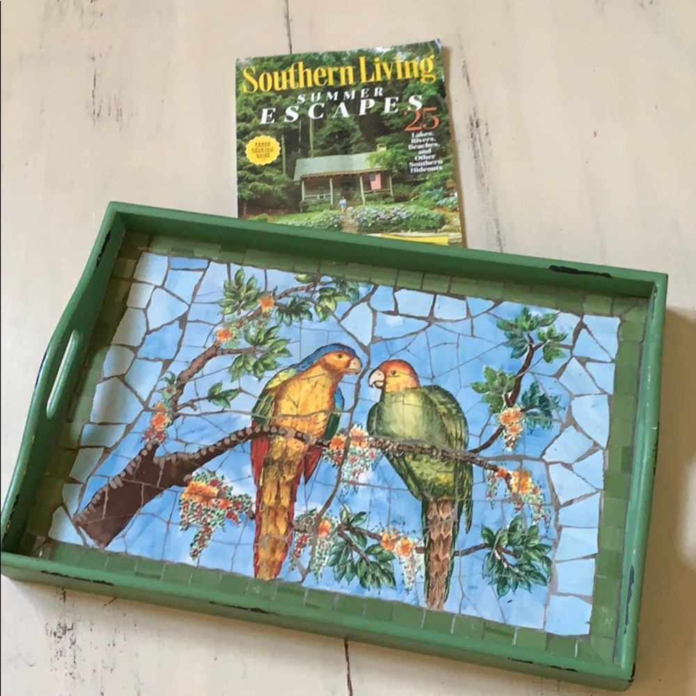 Parrots in Paradise vintage tray 🦜 offers welcome  💕